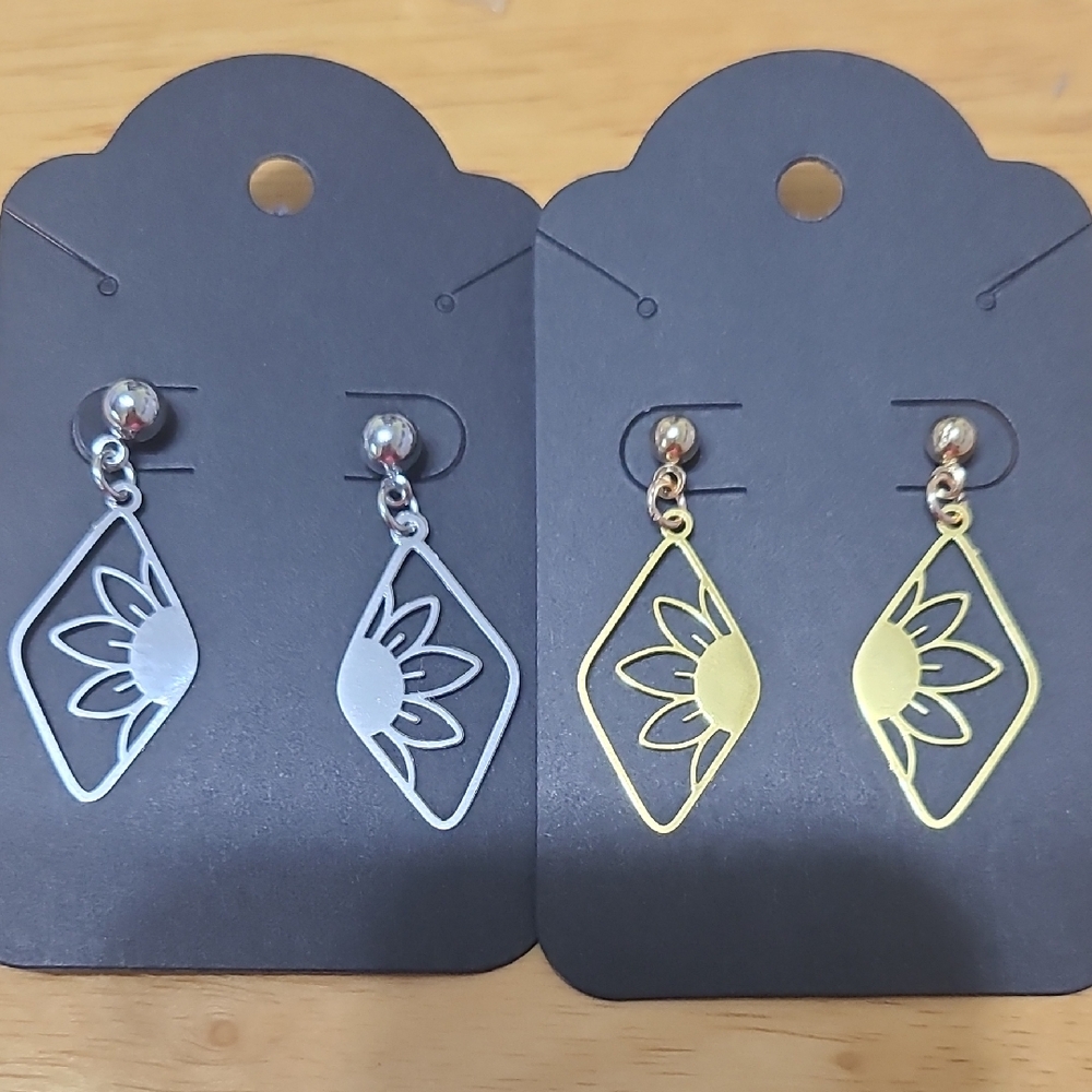 3/$10 Chic Sunflower Drop Earrings in Silver and Gold